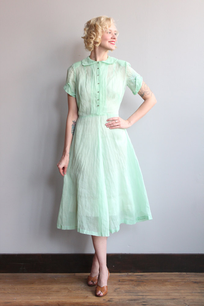 buy vintage dress online