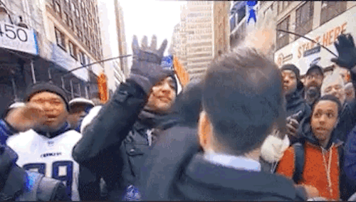 He will never high five again.