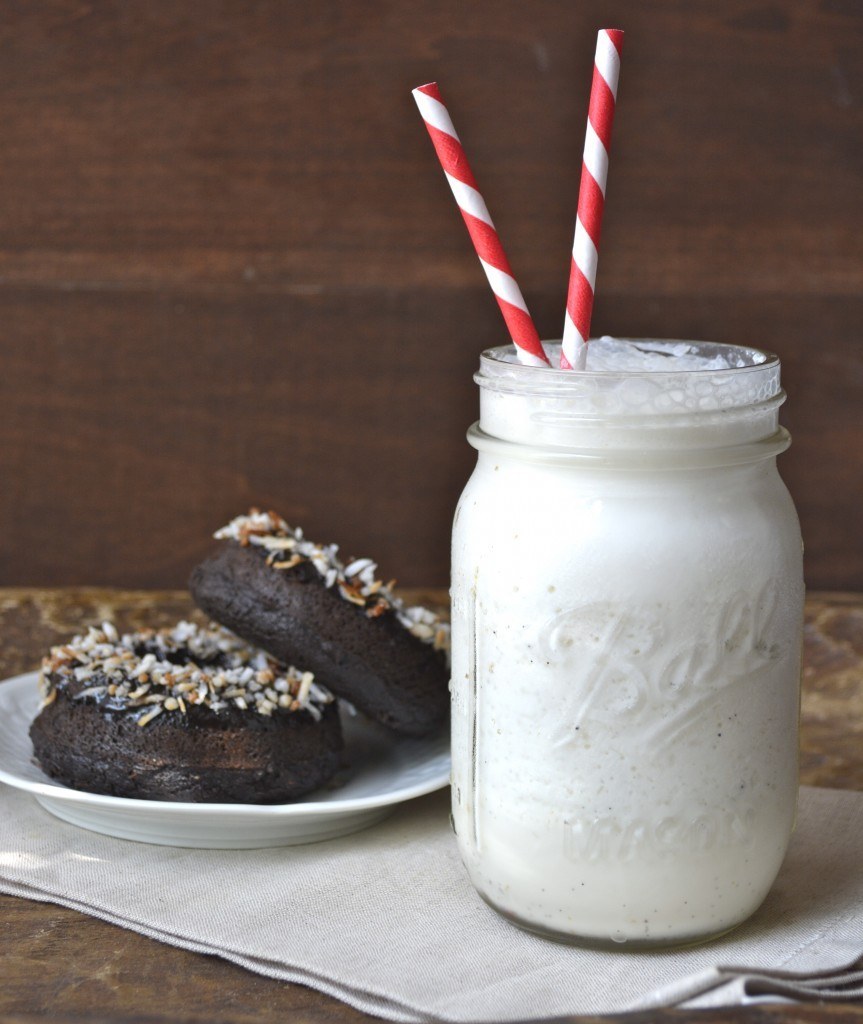 Who doesn't love a good Starbucks knock off? This is a game changer. Get the recipe here.