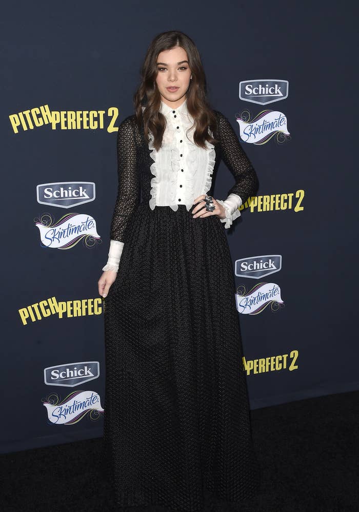 Hailee Steinfeld At The Premiere Of &ldquo;Pitch Perfect 2&rdquo;