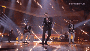 anigif_enhanced-buzz-4243-1431597751-7.gif?output-quality=auto&output-format=auto&downsize=360:*