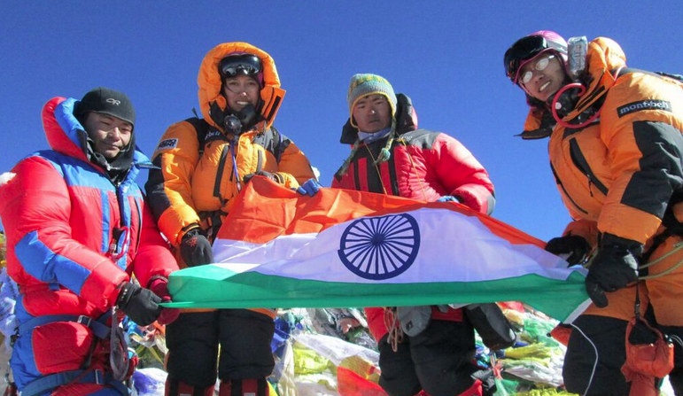 These 23-Year-Old Twins Are Out To Inspire Girls In India By Climbing ...