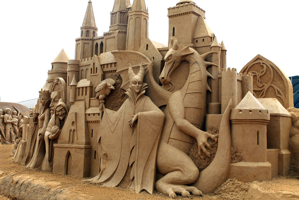 21-magical-sand-sculptures-to-inspire-you-this-summer