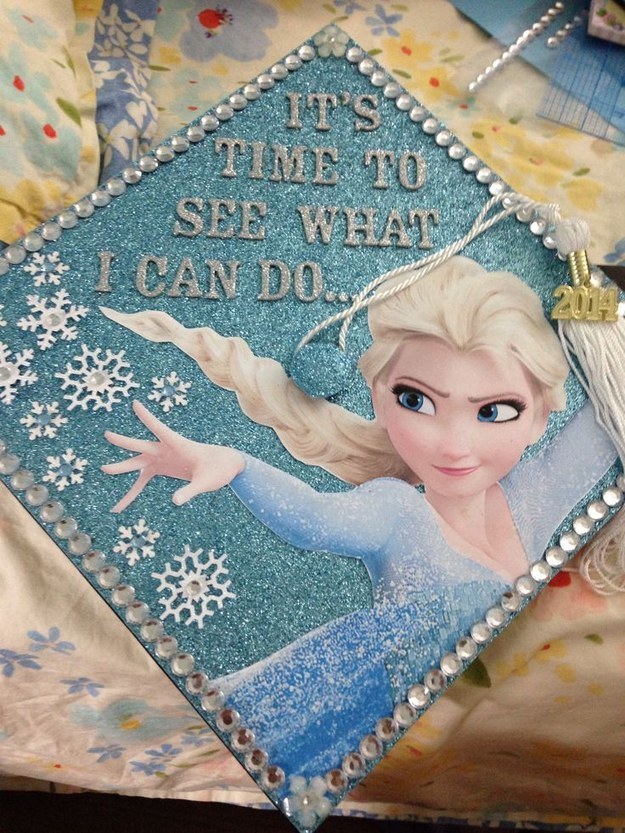 32 Jaw Dropping Disney Graduation Caps