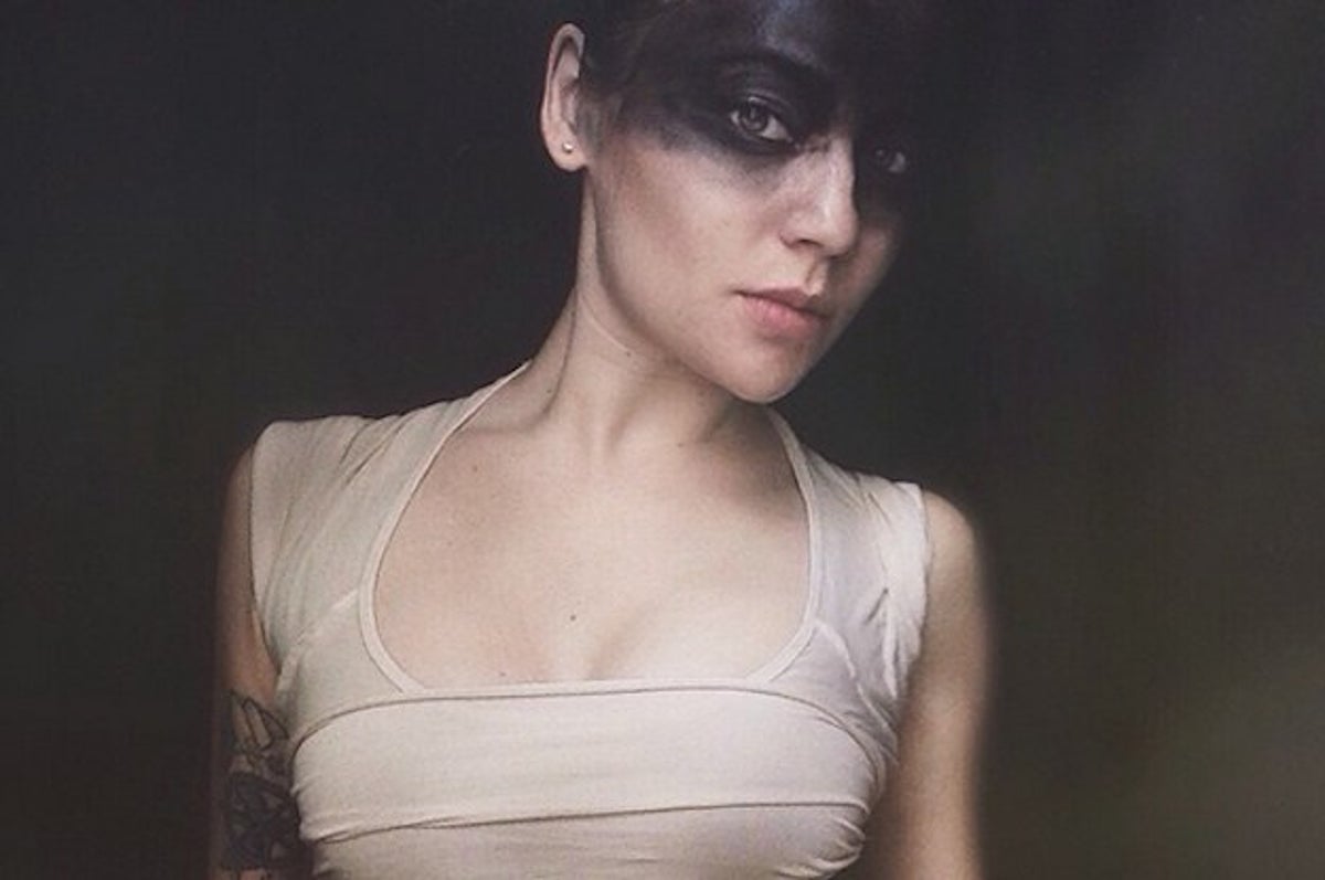 Awesome Mad Max Cosplay Dies, Lives Again  Mad max cosplay, Mad max,  Furiosa mad max
