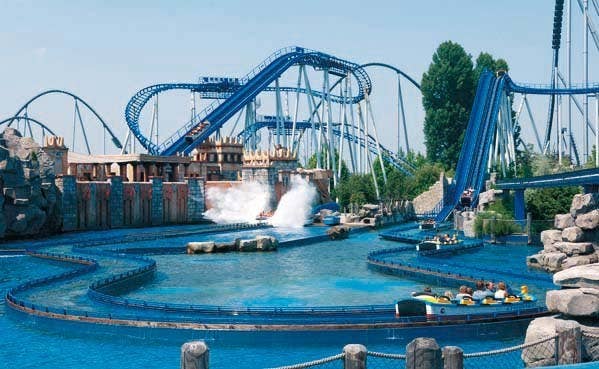 8 theme park hacks for your summer vacation