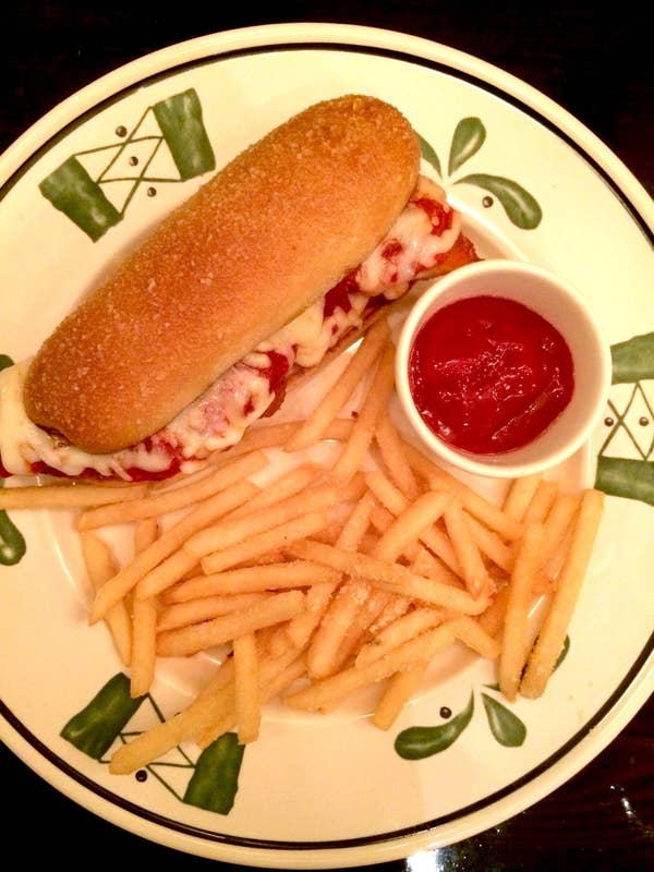 We Tried Olive Garden S New Breadstick Sandwich And Here S What We