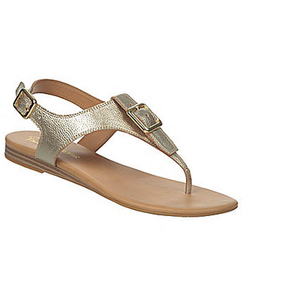 27 Adorable Sandals For When Your Big Feet Wanna Go To The Beach
