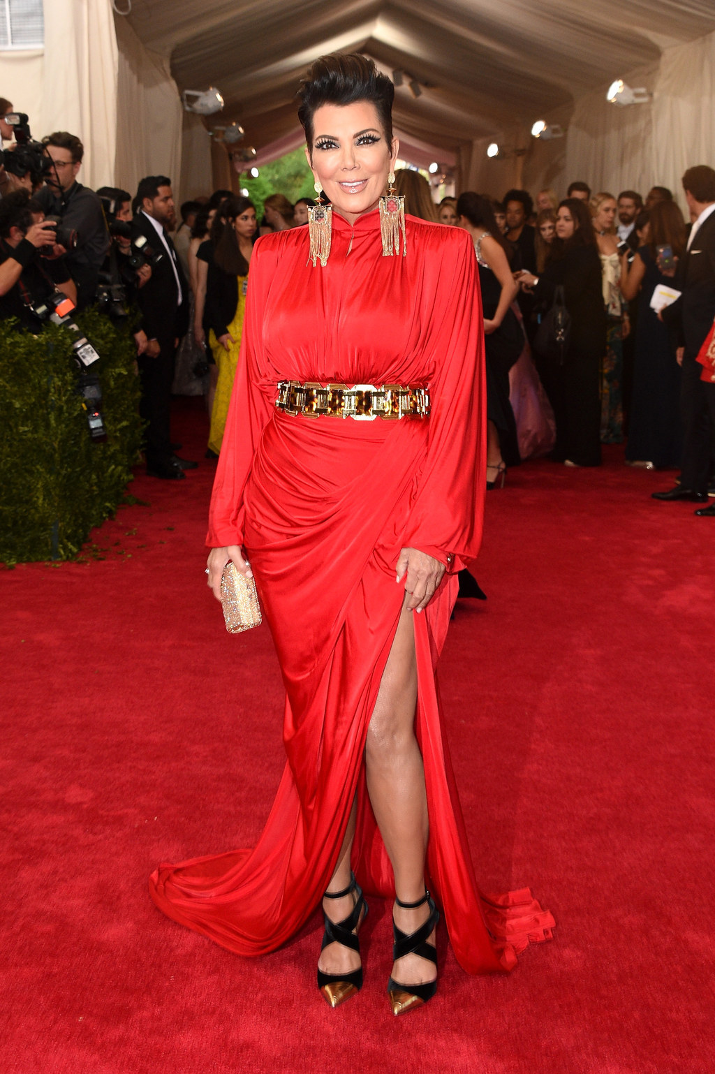 Here S What Kris Jenner Wore To The Met Gala   Original 421 1430782113 19 