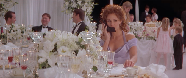 Que era o mesmo celular que a Julia Roberts usava no filme "O Casamento do Meu Melhor Amigo".