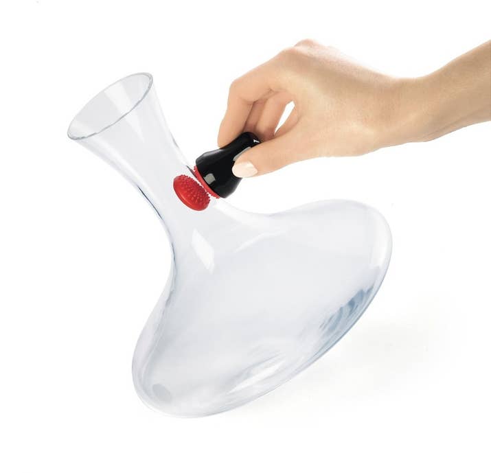 Clean the inside of glasses and vases without even reaching your hand inside. Get it here.