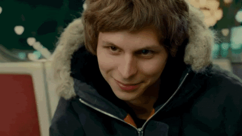 Tienen una mirada lujuriosa en sus ojos y dicen cosas como: "¿Cuándo sucedió? ¿En la noche de bodas?"
