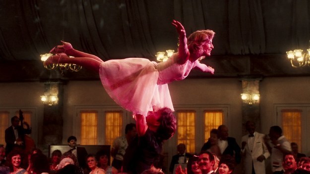 "Ninguém deixa Baby de canto", como diz Patrick Swayze antes de tirá-la para A DANÇA MAIS DEFINITIVA DA HISTÓRIA DAS NOSSAS VIDAS.