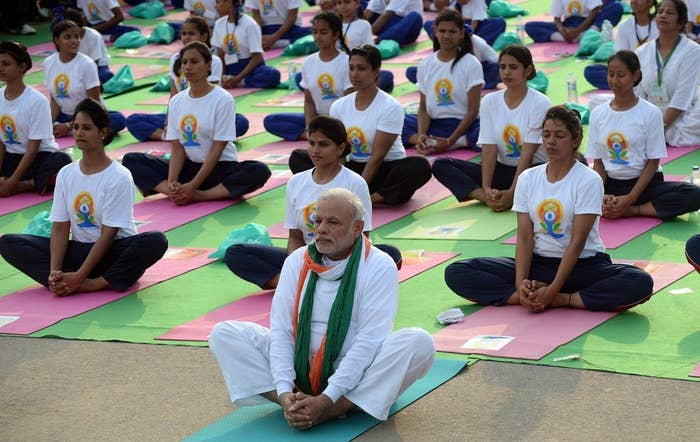 18 Spectacular Pictures From The First International Day Of Yoga