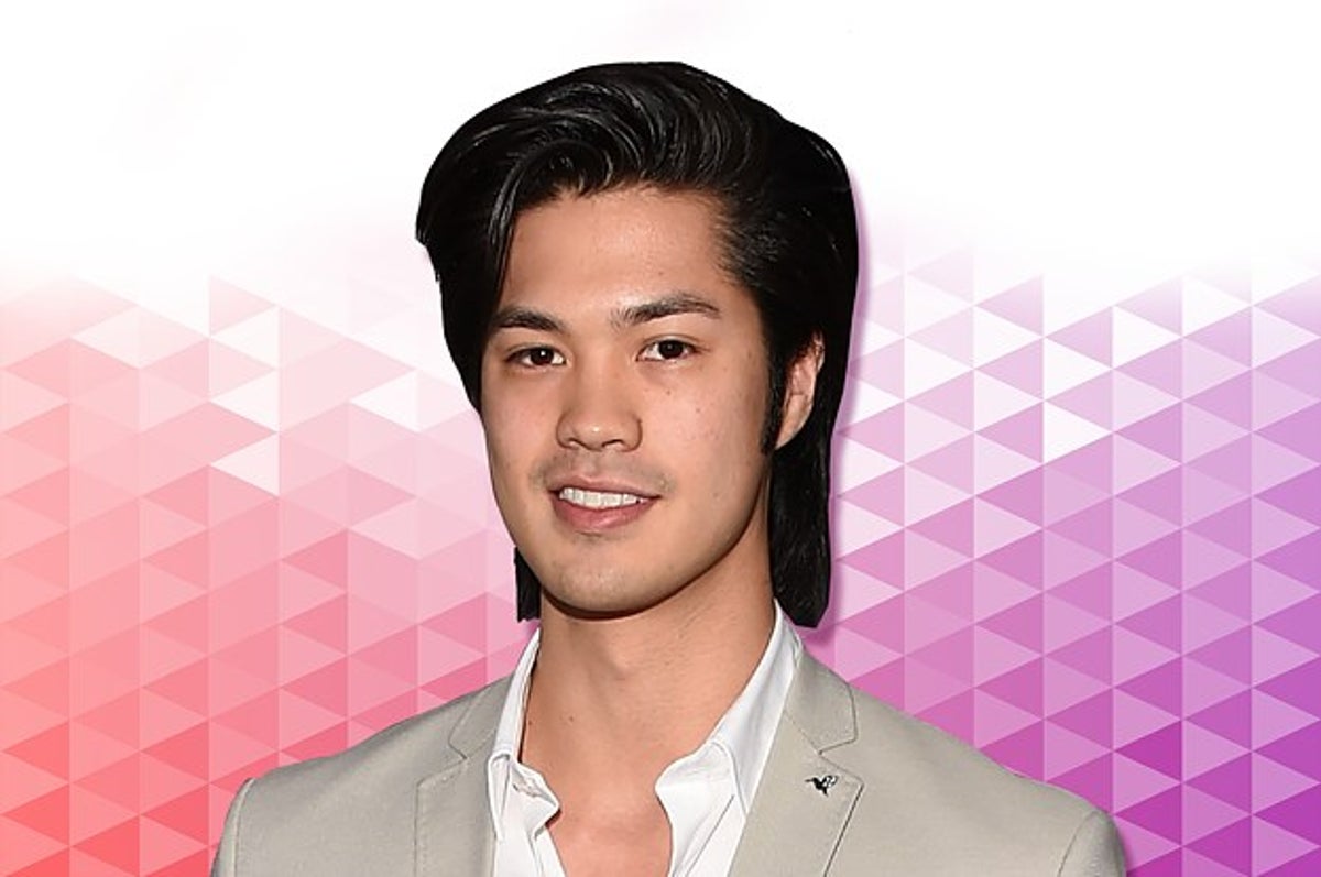 Tell Us About Yourself Ie Ross Butler