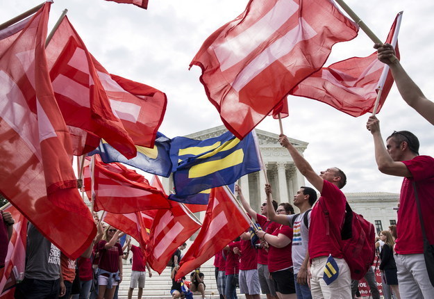 Supreme Court Rules In Favor Of Nationwide Marriage Equality