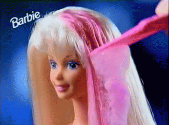 Une coloration rose digne des meilleures Instagrameuses... Barbie était tellement en avance sur son temps !