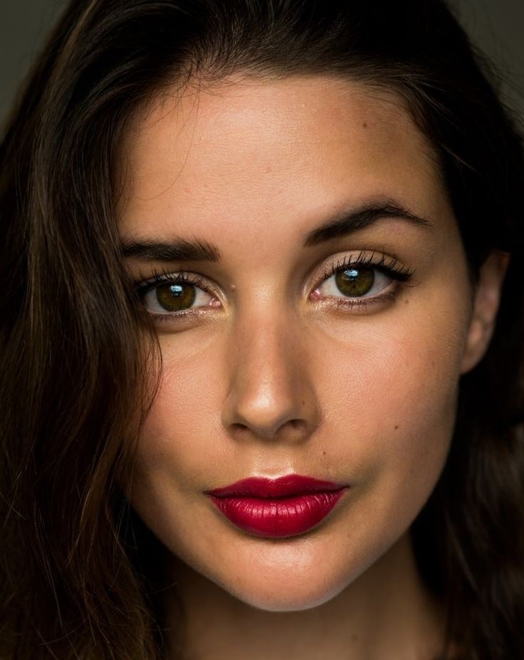 17 Razones por las que querrás usar lipstick color rubí