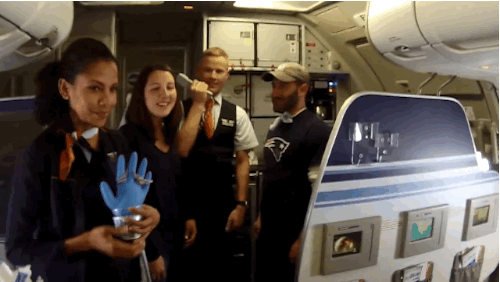 The couple exchanged JetBlue wing pins instead of rings.