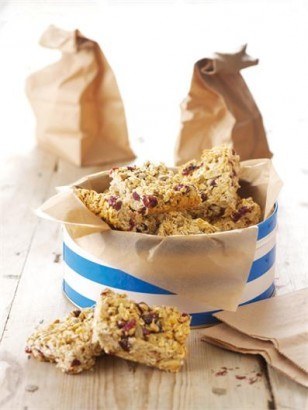 These bars are great as an on-the-go breakfast or snack. Recipe here.