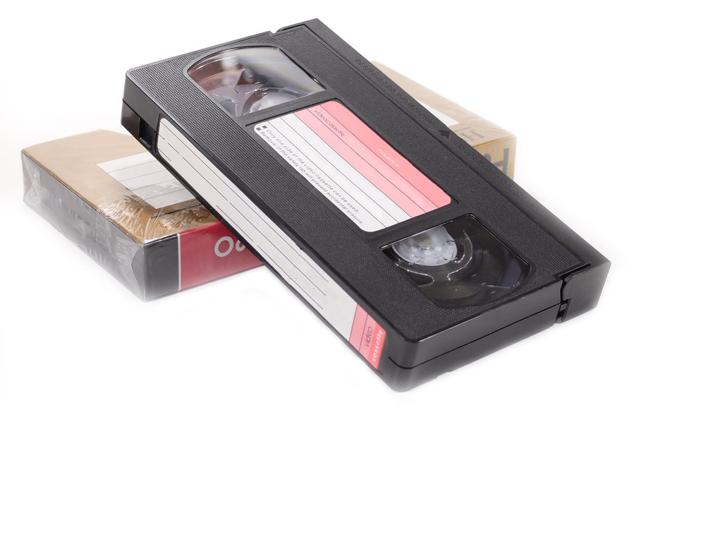 Батина кассета. Е 95 видеокассета. VHS кассета 1800. MSI VHS кассета. Видеокассеты Daewoo.