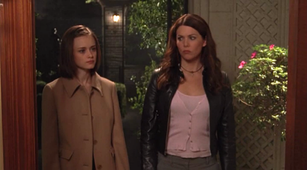 21 Struggles Of Having A Mom Who's Hotter Than You