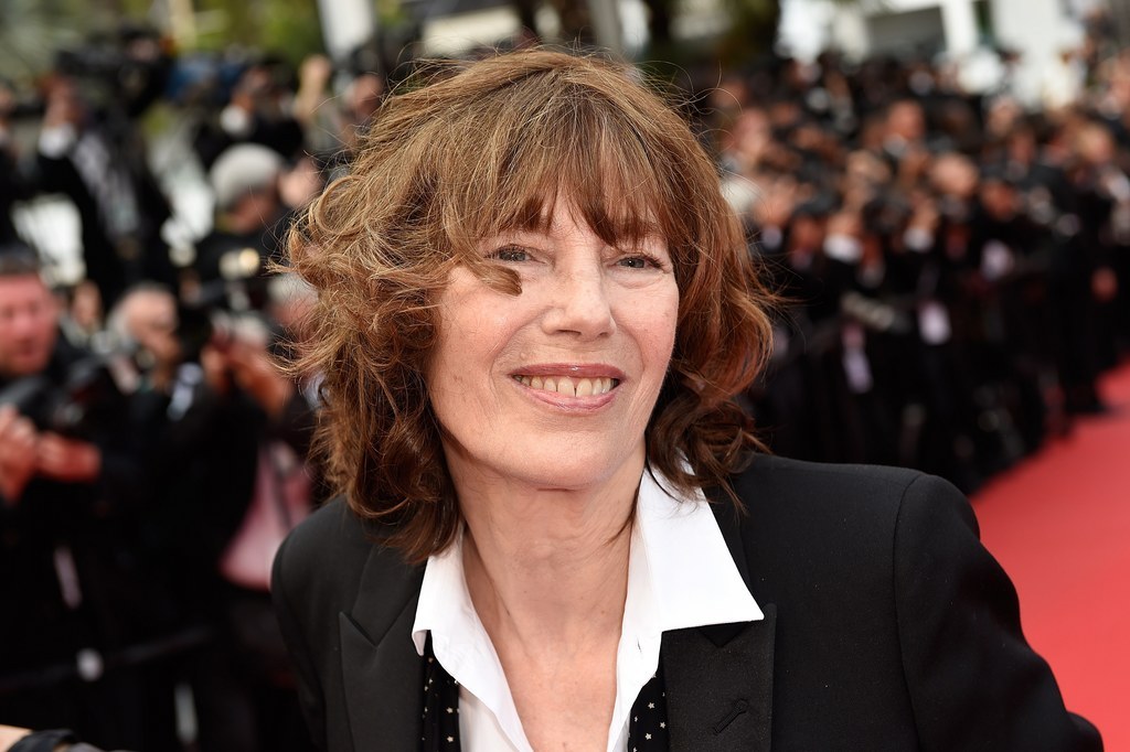 Jane Birkin ditches 'too heavy' namesake bag - BBC News