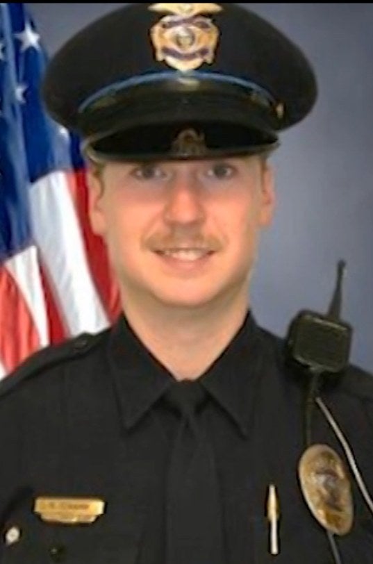 $1 Million Bond For University Of Cincinnati Officer Who Pleaded Not ...