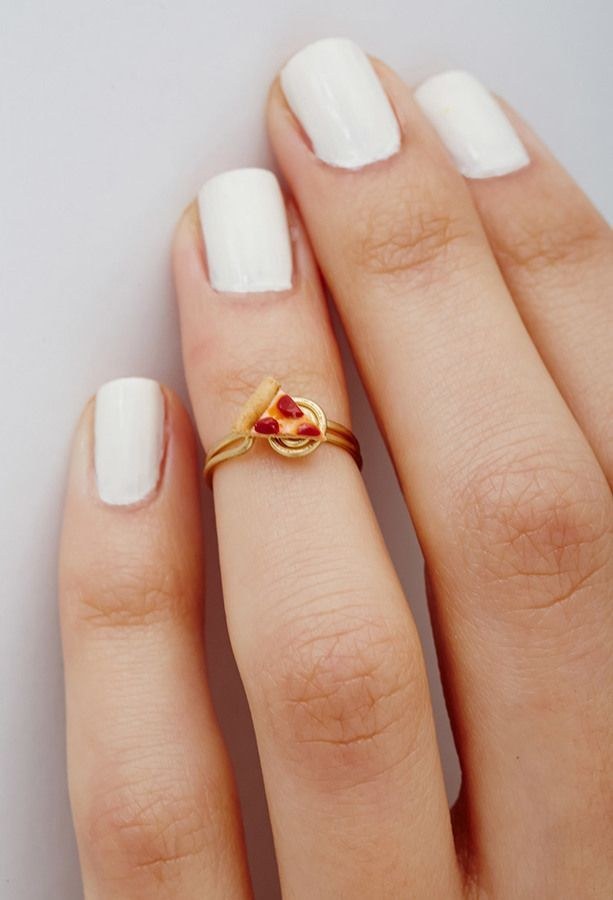 Get your pizza ring here.