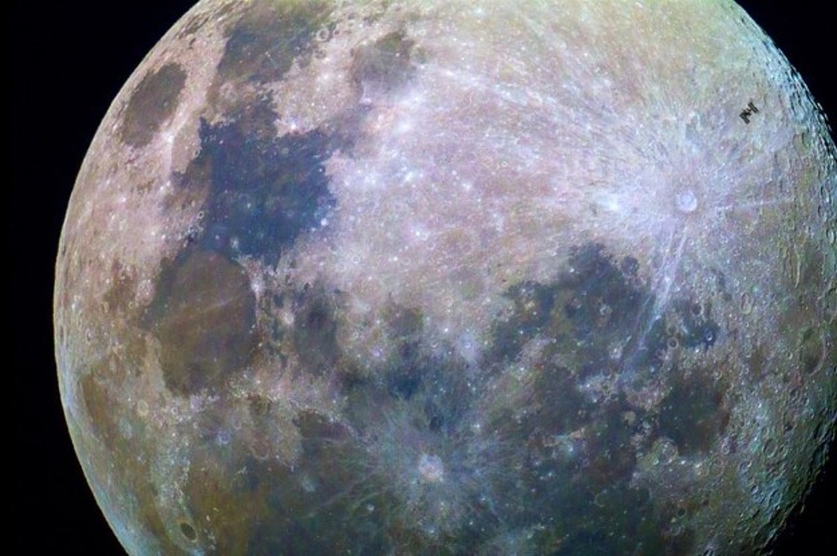 There s A Blue Moon Tonight And It Won t Happen Again For 3 Years