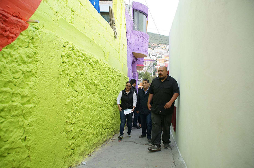 El impacto hasta ahora ha sido muy positivo. 452 familias se han visto beneficiadas por el mural y la violencia en el barrio prácticamente ha sido erradicada.
