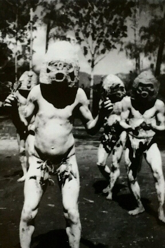 Mud Men / New Guinea / 1971