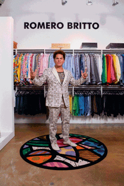 Em novembro, a GQ fez um perfil com o artista mais amado e mais odiado do Brasil. De quebra, nos presenteou com este gif.
