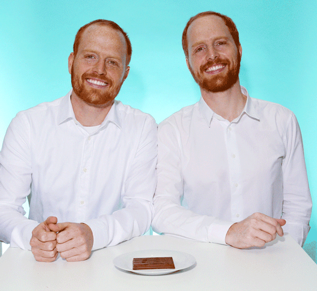Being a twin is optional for this technique, but highly recommended.
