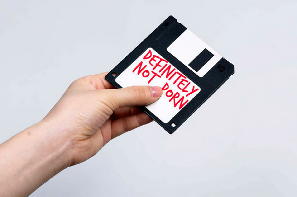 Most Iconic Internet Reference 15 Reasons We Miss The Internet Of The '90s