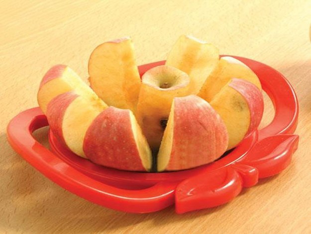 Você já pensou em um cortador de maçãs?