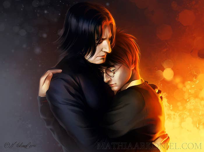 Y al parecer muchos fans de Harry Potter se han dado a la tarea de emparejar al protagonista de la saga con su maestro, Severus Snape.