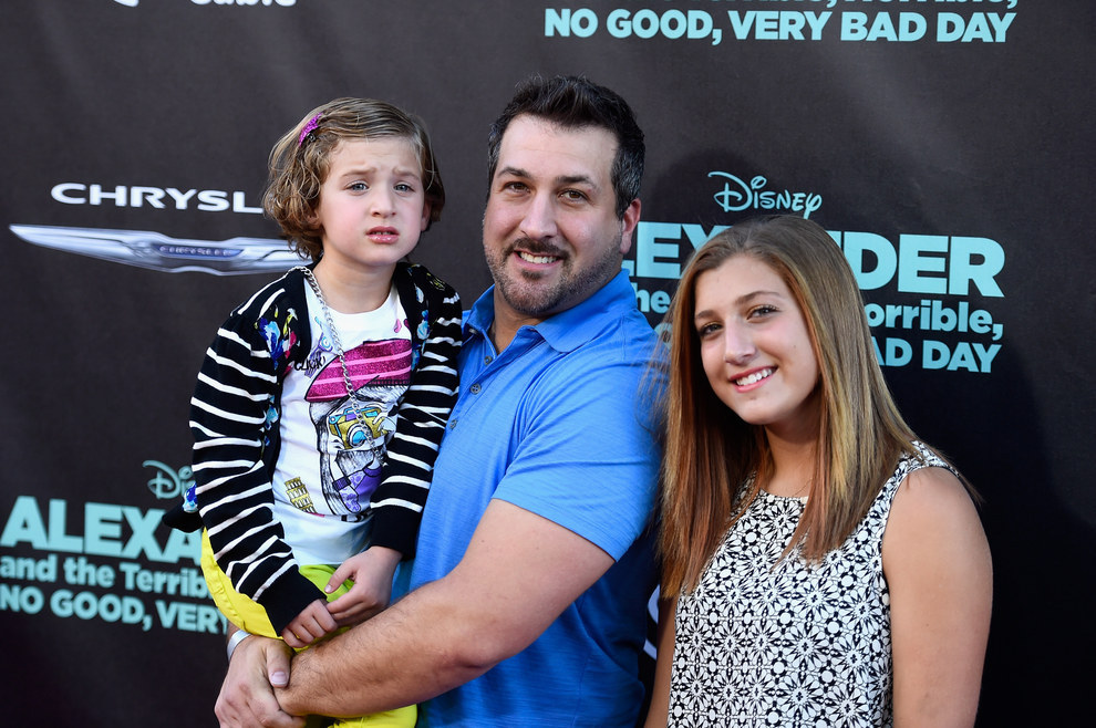 Fans Are Angry Because They Think Joey Fatone Actually Wrote A Warning ...