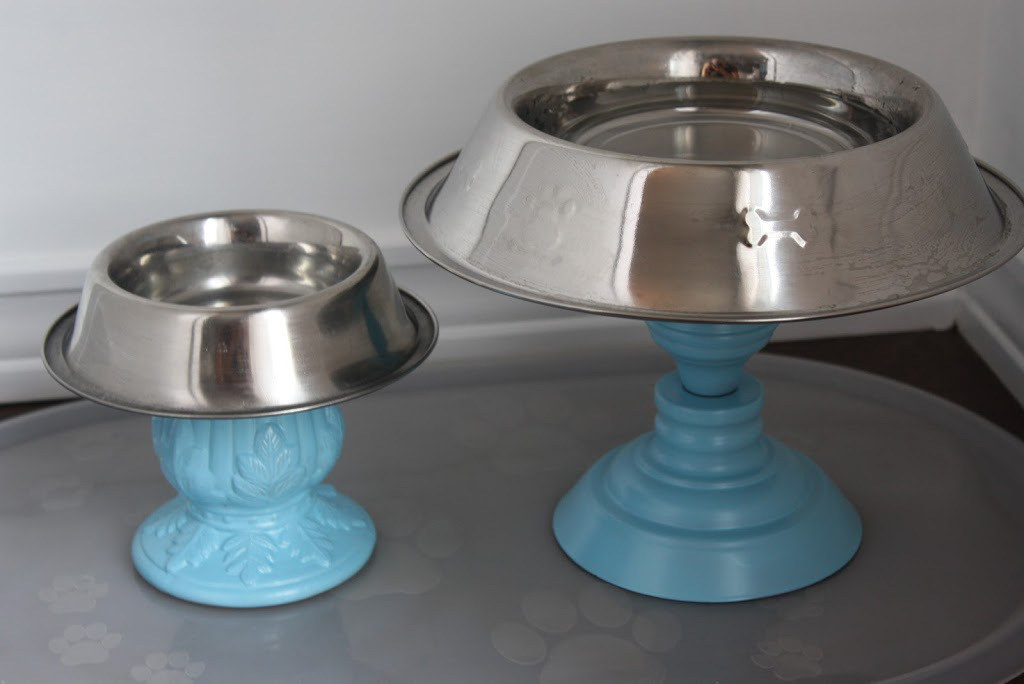 19 Brilliant DIY Projects For Pet Food Stations