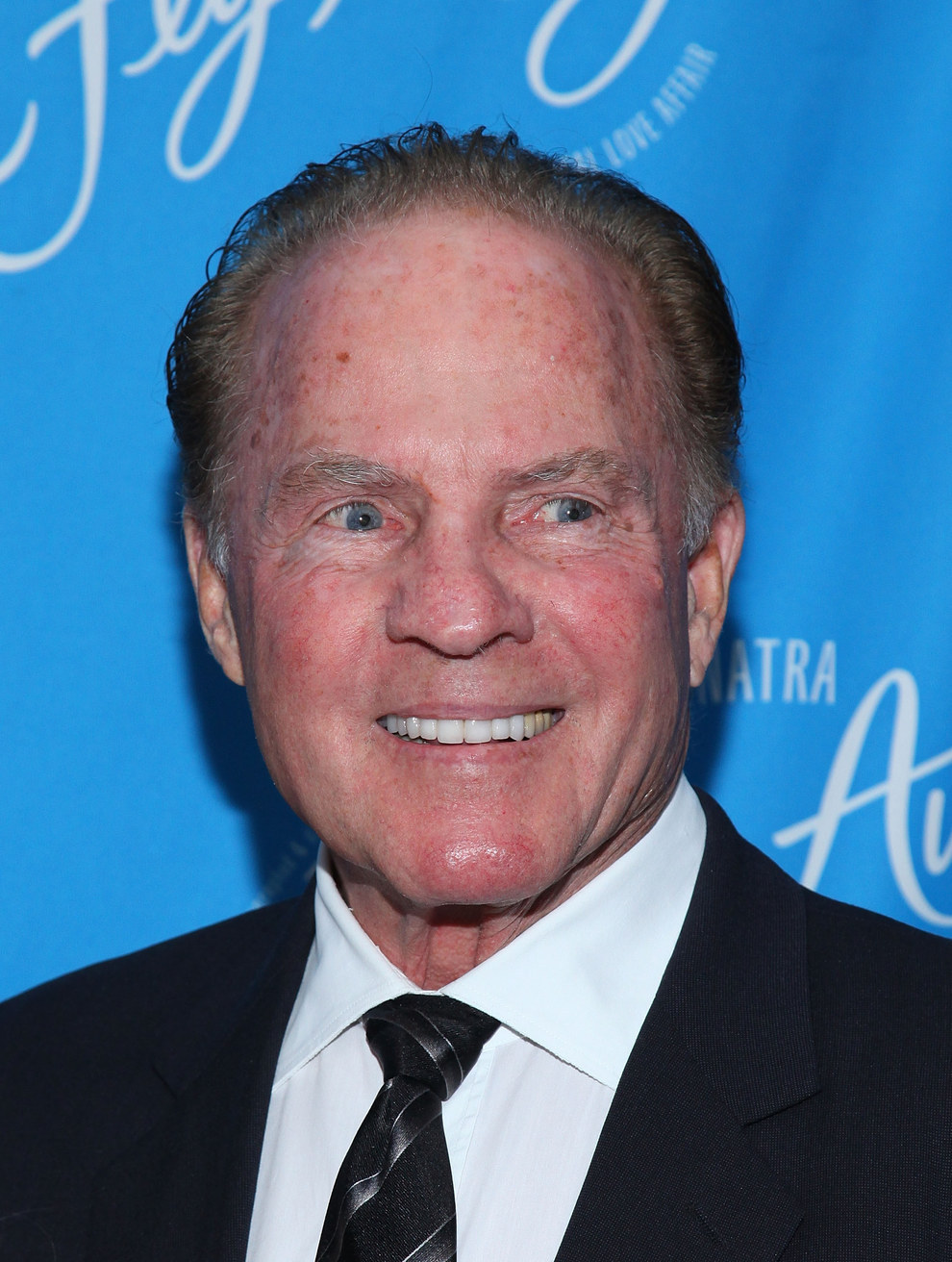 Frank Gifford: Celebrities pay tribute to late football star and  broadcaster