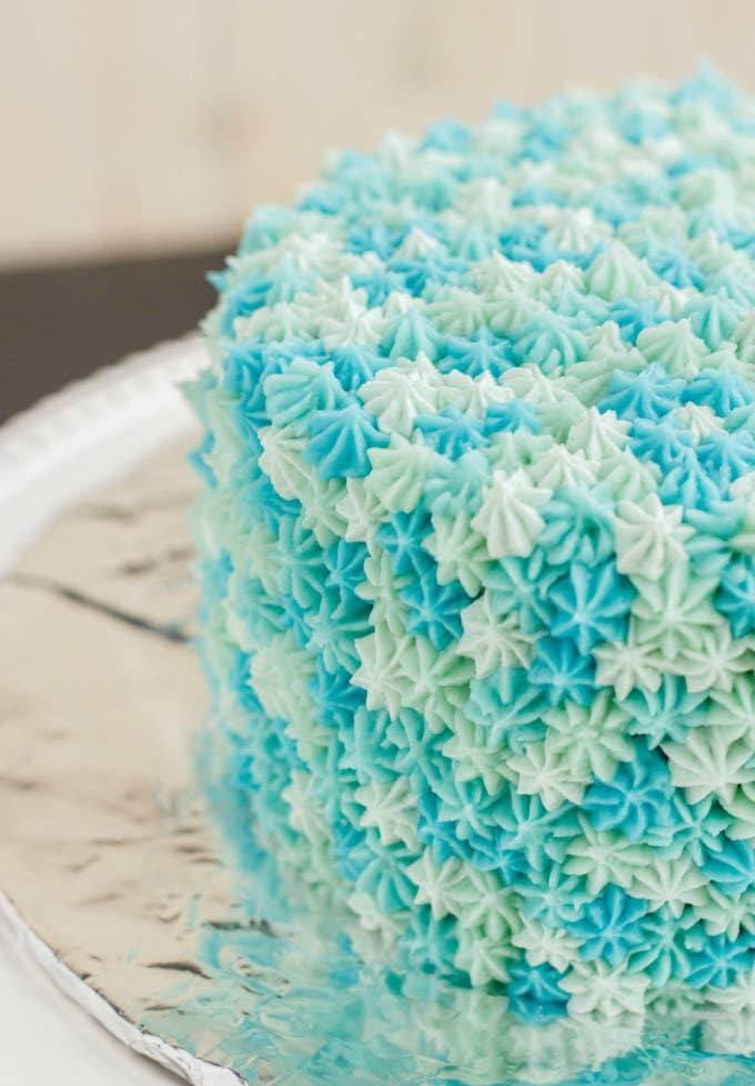 Simple Cake Decorating Icing | Shelly Lighting