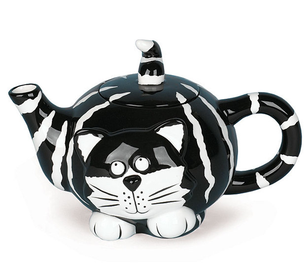 Find Cat Teapot here.