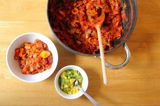 Why Now Is The Right Time For Colorful Autumn Vegan Recipes-One Pot Seitan Chilli