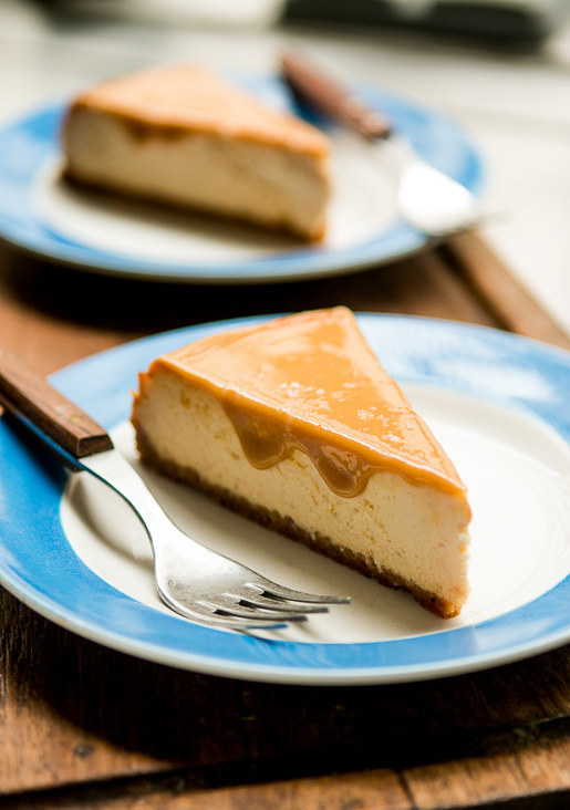 Just when you think cheesecake can't get any better. Recipe here.