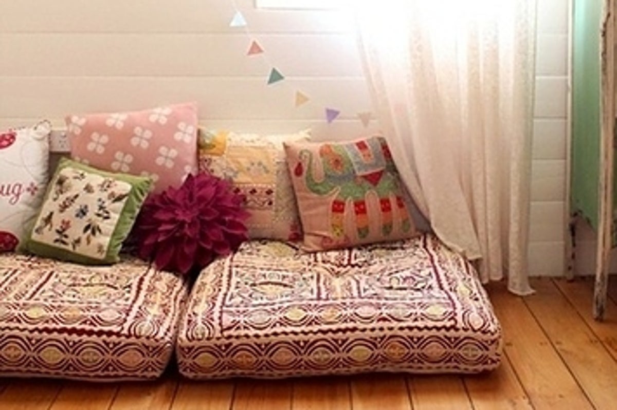 Cojines para sala o cama  Sewing pillows, Diy pillows, Stylish