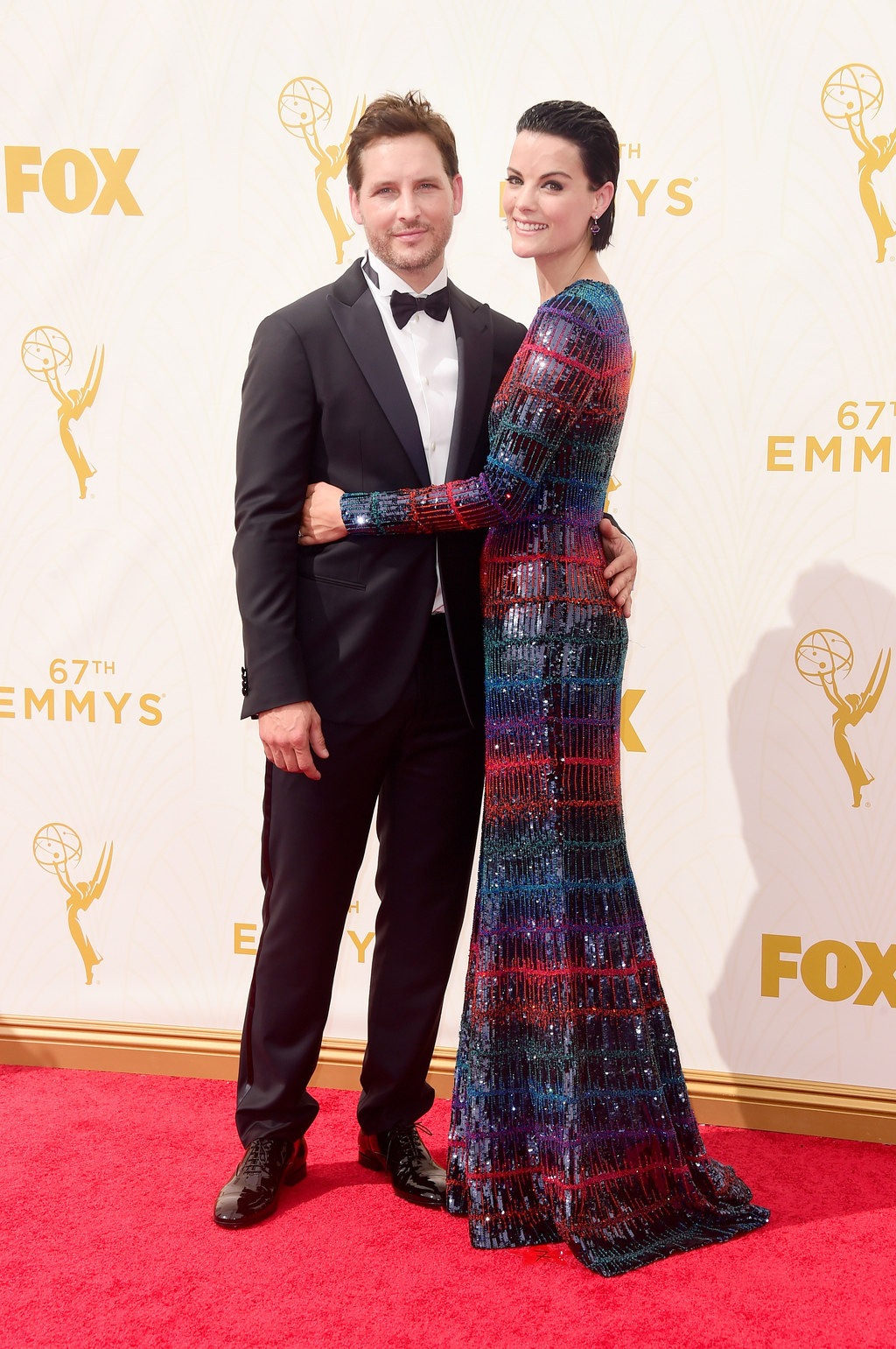 19 Adorably Cute Couples On The Emmys Red Carpet