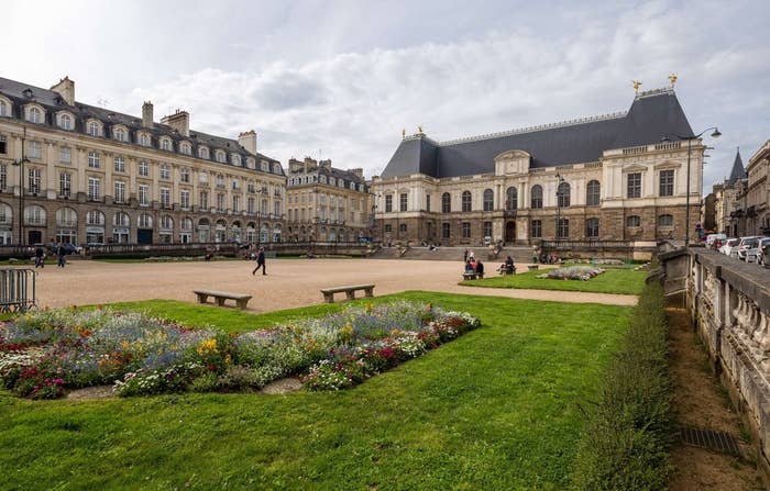 33 Raisons De Ne Surtout Pas Mettre Les Pieds A Rennes