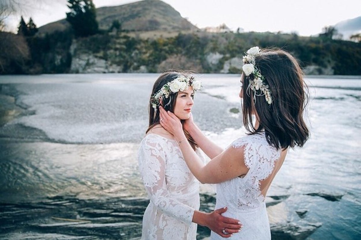 Hundreds Of Aussie Same-Sex Couples Have Flown To NZ To Tie The Knot