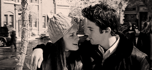 If you've ever had a sneaky cheek kiss while you walk down the street, you know this perk is GOLD.