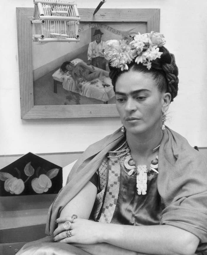 18 Imágenes que muestran cómo era Frida Kahlo en realidad